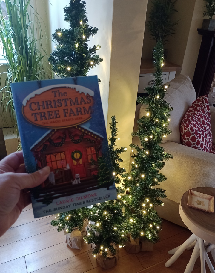 #BookReview: The Christmas Tree Farm by Laurie Gillmore @0neMoreChapter ...
